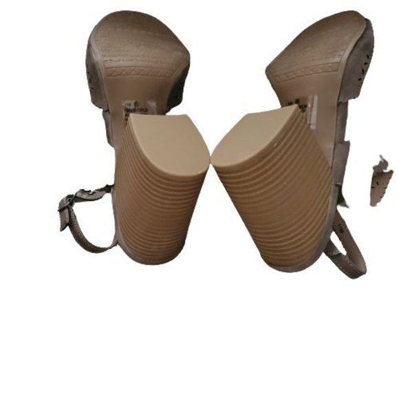 Maurices Women's Emilia Perforated Cutout Block Heel Sandals Taupe Brown Sz 11M - Picture 7 of 12